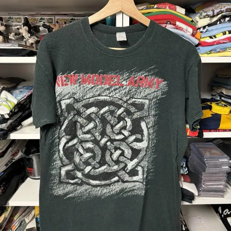 Band Tee Faded 90S - Новая модель футболки Reprint Army 90S